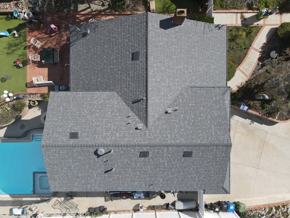 Slide of Quality Roofing Specialist