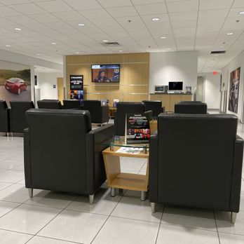 Henderson Chevrolet - Lobby while you wait. - Car Dealers Near Me - Henderson, Nevada