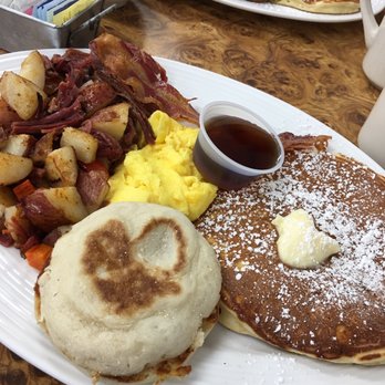 Percy's Table - Percy's BIG breakfast! So delicious! - Breakfast & Brunch Near Me - Standish, Maine
