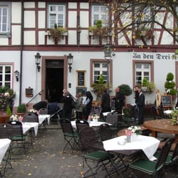 Zu den Drei Kronen