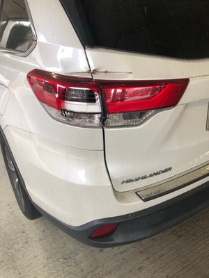 Holiday Auto Center by null