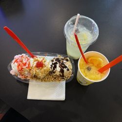 Better Ice Cream - Love LOVE! This is the old ice cream shop from the Indio Mall. Lemonade with 2 saladitos, orange slush and banana split!