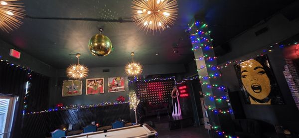 Little Drinks Lounge by null