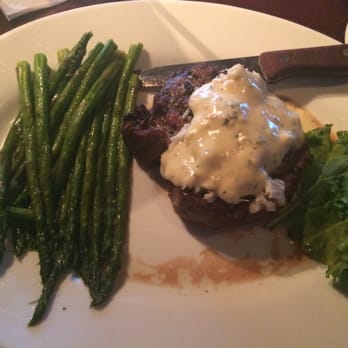 Jetty's Waterfront Restaurant - Filet, lump crab, bernaise. - Seafood Near Me - Jupiter, Florida Jetty's Waterfront Restaurant - Filet, lump crab, bernaise. - Seafood Near Me - Jupiter, Florida
