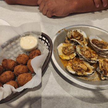 J&C Crab - Steamed garlic oysters and Fried hush puppies - Seafood Near Me - Fort Myers, Florida J&C Crab - Steamed garlic oysters and Fried hush puppies - Seafood Near Me - Fort Myers, Florida