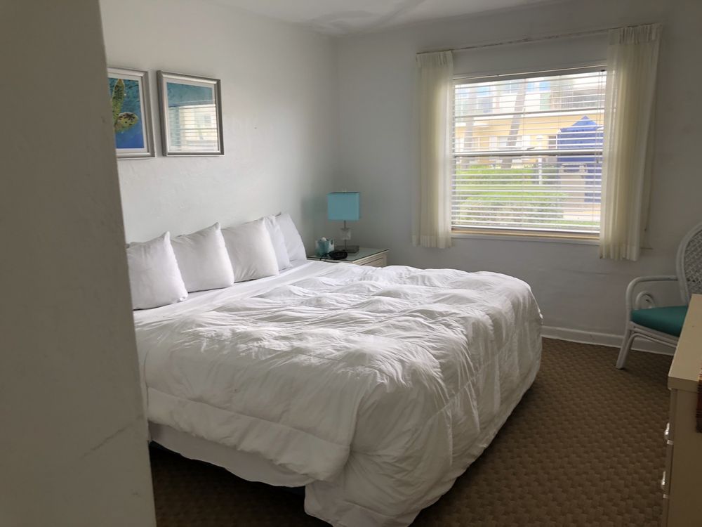 BREAKERS AT DELRAY BEACH Updated September 2024 11 Photos & 11