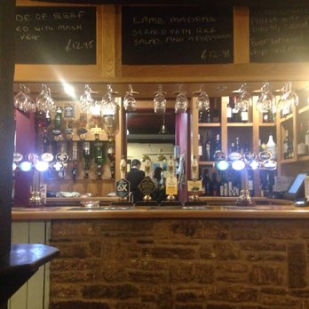 Rose & Crown - Order here for food and drink - Pubs Near Me - Salisbury, WIL