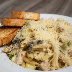 Hideaway Bar & Grill - Signature Pasta