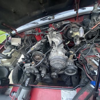 Willy Bros Yank Em - Ford Ranger pulled to town off the forest roads, owner thought the timing belt jumped. - Auto Customization Near Me - Eugene, Oregon Willy Bros Yank Em - Ford Ranger pulled to town off the forest roads, owner thought the timing belt jumped. - Auto Customization Near Me - Eugene, Oregon