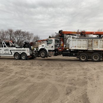 Mike's Towing - Hi-Rail Boom Truck - Towing Near Me - Columbus, Nebraska Mike's Towing - Hi-Rail Boom Truck - Towing Near Me - Columbus, Nebraska