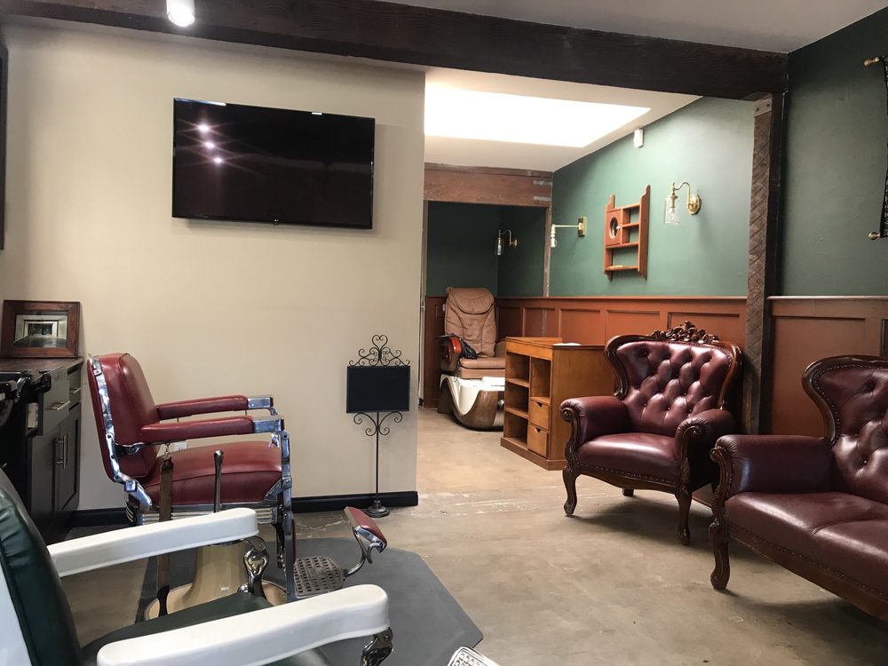 TRACY BRYAN’S GENTLEMEN’S SALON 28 Photos & 85 Reviews Men's Hair