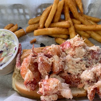 Eagles Nest Restaurant - Lobster Roll - Seafood Near Me - Brewer, Maine Eagles Nest Restaurant - Lobster Roll - Seafood Near Me - Brewer, Maine