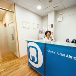 Clínica Dental Almozara - Recepcion