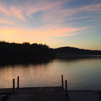 Fourwinds Lakeside & Marina - Resorts Near Me - Bloomington, Indiana