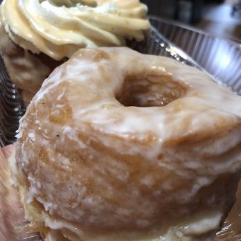 Five Daughters Bakery - Fluffy donuts - Donuts Near Me - Atlanta, Georgia Five Daughters Bakery - Fluffy donuts - Donuts Near Me - Atlanta, Georgia