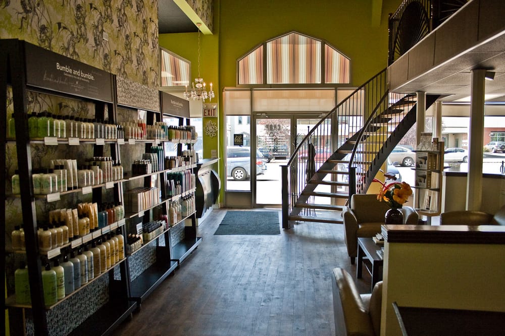 CROP Hair Boutique Logo