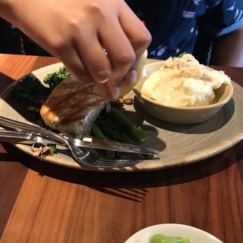Pacific Catch - Bass with Broccolini and Crab Mash Potatoes - delicious! - Seafood Near Me - Dublin, California Pacific Catch - Bass with Broccolini and Crab Mash Potatoes - delicious! - Seafood Near Me - Dublin, California