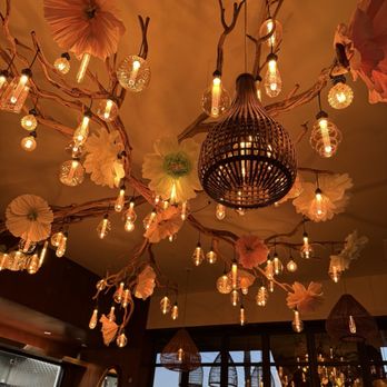 Pradera Brunch - Beautiful lighting - Breakfast & Brunch Near Me - Costa Mesa, California Pradera Brunch - Beautiful lighting - Breakfast & Brunch Near Me - Costa Mesa, California