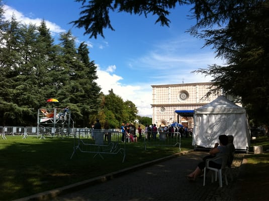 Basilica di Santa Maria di Collemaggio by null