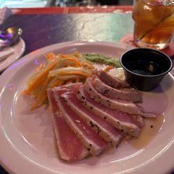 Classic's Restaurant & Lounge - Ahi Tuna App