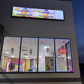 Frozen Nook - Ice Cream & Frozen Yogurt Near Me - Commerce, Georgia Frozen Nook - Ice Cream & Frozen Yogurt Near Me - Commerce, Georgia