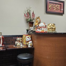 Davis Sushi & Fusion - Reception type area