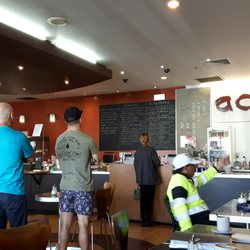 Acorn Cafe - Die Karte sieht vielversprechend aus.