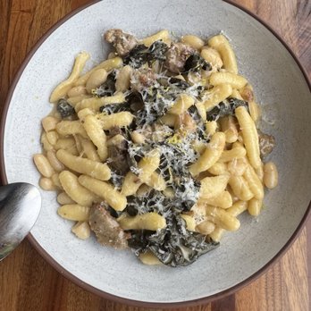 Daisies - Cavatelli - Pasta Shops Near Me - Chicago, Illinois
