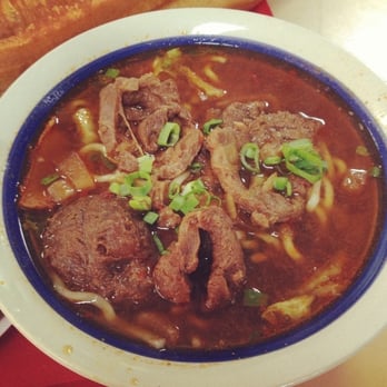 Yu Ton Dumpling House - beef noodle soup - Chinese Near Me - Westmont, Illinois Yu Ton Dumpling House - beef noodle soup - Chinese Near Me - Westmont, Illinois