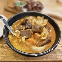 Thai Noodle Bar - Massaman Curry