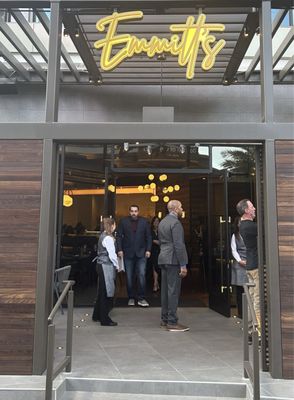 Emmitt's Vegas by null