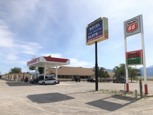 Border Inn Casino by null