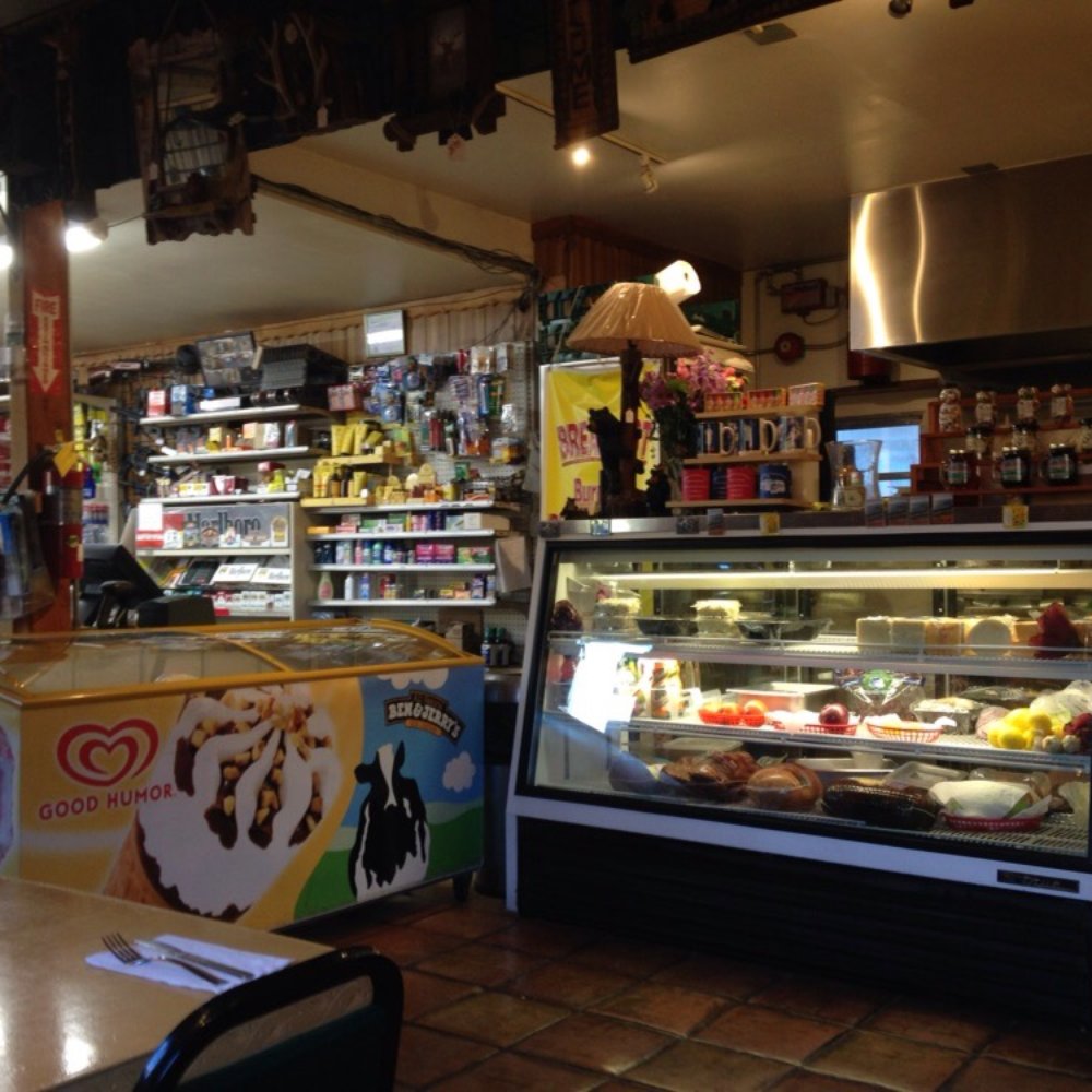 Riverkern General Store - Grocery Near Me - Kernville, California