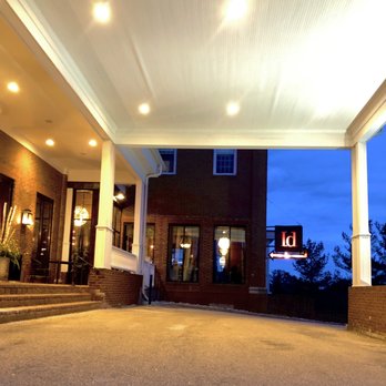 I.d. - Exterior hotel awning leading to restaurant entrance - American Near Me - Delafield, Wisconsin