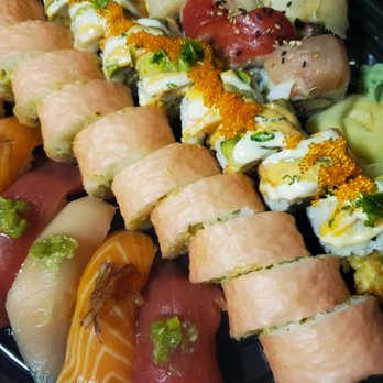 Chef Taka Watanabe - Small omakase. From left to right: Chef's Choice Nigiri, Ziggy Roll, Shelly Roll, and Rainbow Roll. - Caterers Near Me Chef Taka Watanabe - Small omakase. From left to right: Chef's Choice Nigiri, Ziggy Roll, Shelly Roll, and Rainbow Roll. - Caterers Near Me