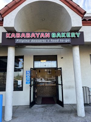 Kababayan Bakery by null