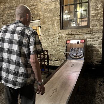 Basin Park Hotel - Skee ball in the game room - Hotels Near Me - Eureka Springs, Arkansas Basin Park Hotel - Skee ball in the game room - Hotels Near Me - Eureka Springs, Arkansas