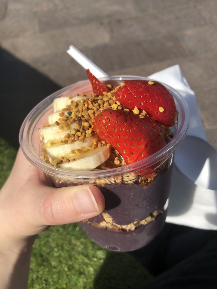 PORTOBELLO JUICE KIOSK GVPF+3RR London, London, United Kingdom Yelp