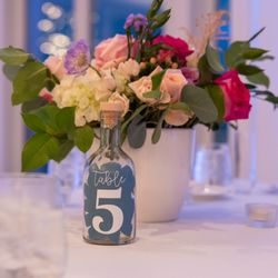 Nico and Vines Collection - Centerpiece
