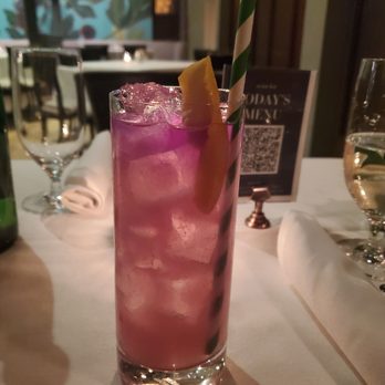 Artisan Restaurant - Northern Lights, gin drink - Breakfast & Brunch Near Me - West Hartford, Connecticut