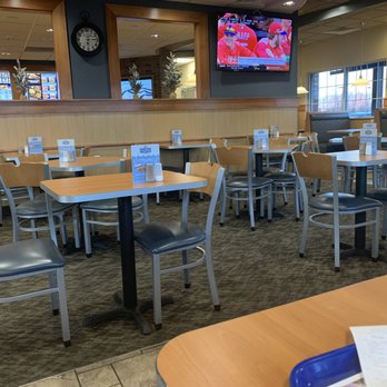 Culver's - Dining Area - Burgers Near Me - Charlotte, North Carolina