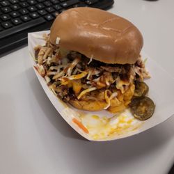 Holy Grail Bbq - Mac daddy with jalapeños