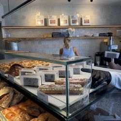 Juno the Bakery