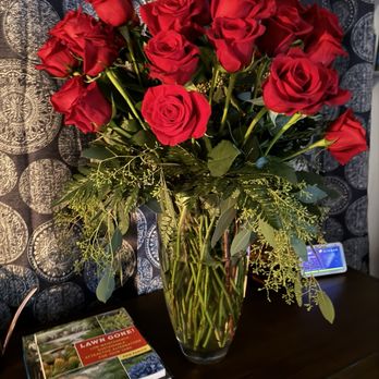 Juv’s Petals - I ordered 50 roses for my 50th bday - Florists Near Me - National City, California Juv’s Petals - I ordered 50 roses for my 50th bday - Florists Near Me - National City, California
