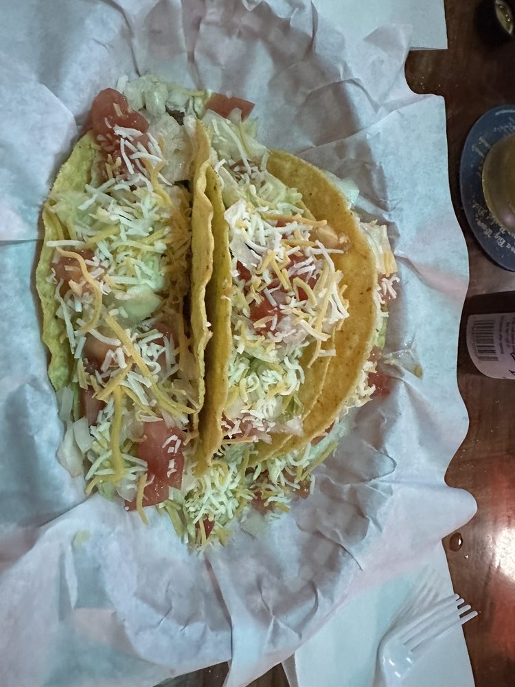 CEDARWOOD SALOON Updated August 2024 28 Photos & 26 Reviews 1345