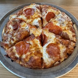Fatburger - Create your own personal pizza