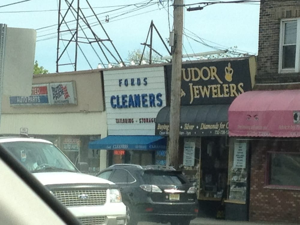 FORDS CLEANERS Updated October 2024 605 Amboy Ave, Edison, New