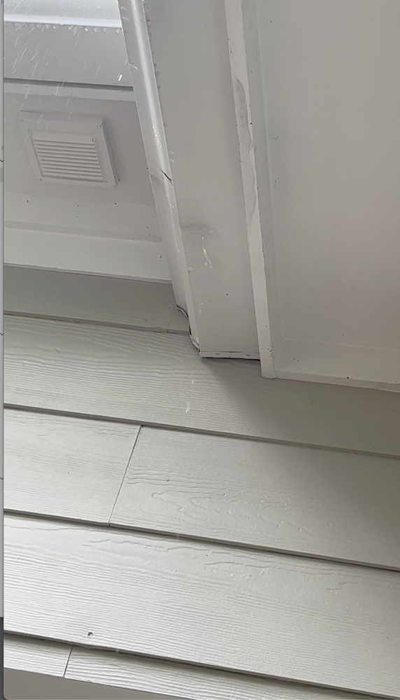 Slide of Columbus Seamless