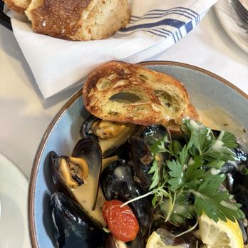 Chez Joel Bistro - French Near Me - Chicago, Illinois Chez Joel Bistro - French Near Me - Chicago, Illinois