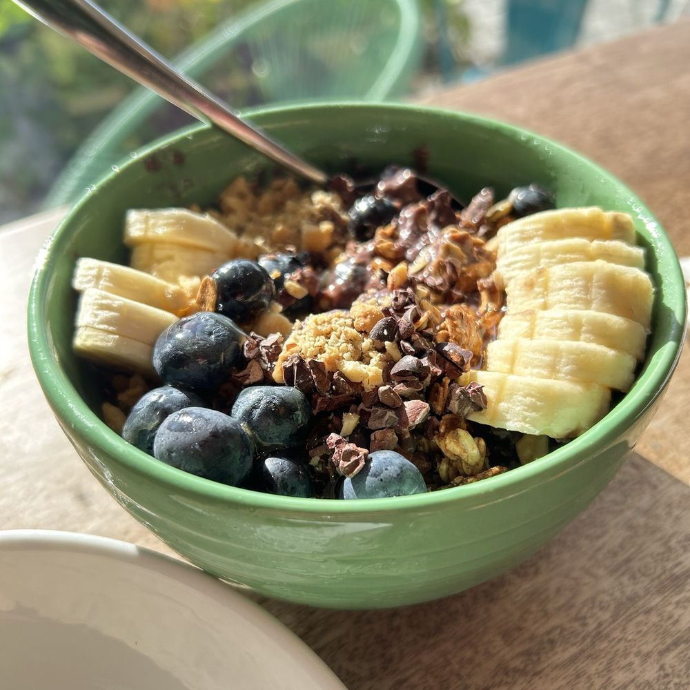Sarava Açaí Café - Falsa Baiana Acai bowl - Juice Bars & Smoothies Near Me - Wilton Manors, Florida Sarava Açaí Café - Falsa Baiana Acai bowl - Juice Bars & Smoothies Near Me - Wilton Manors, Florida